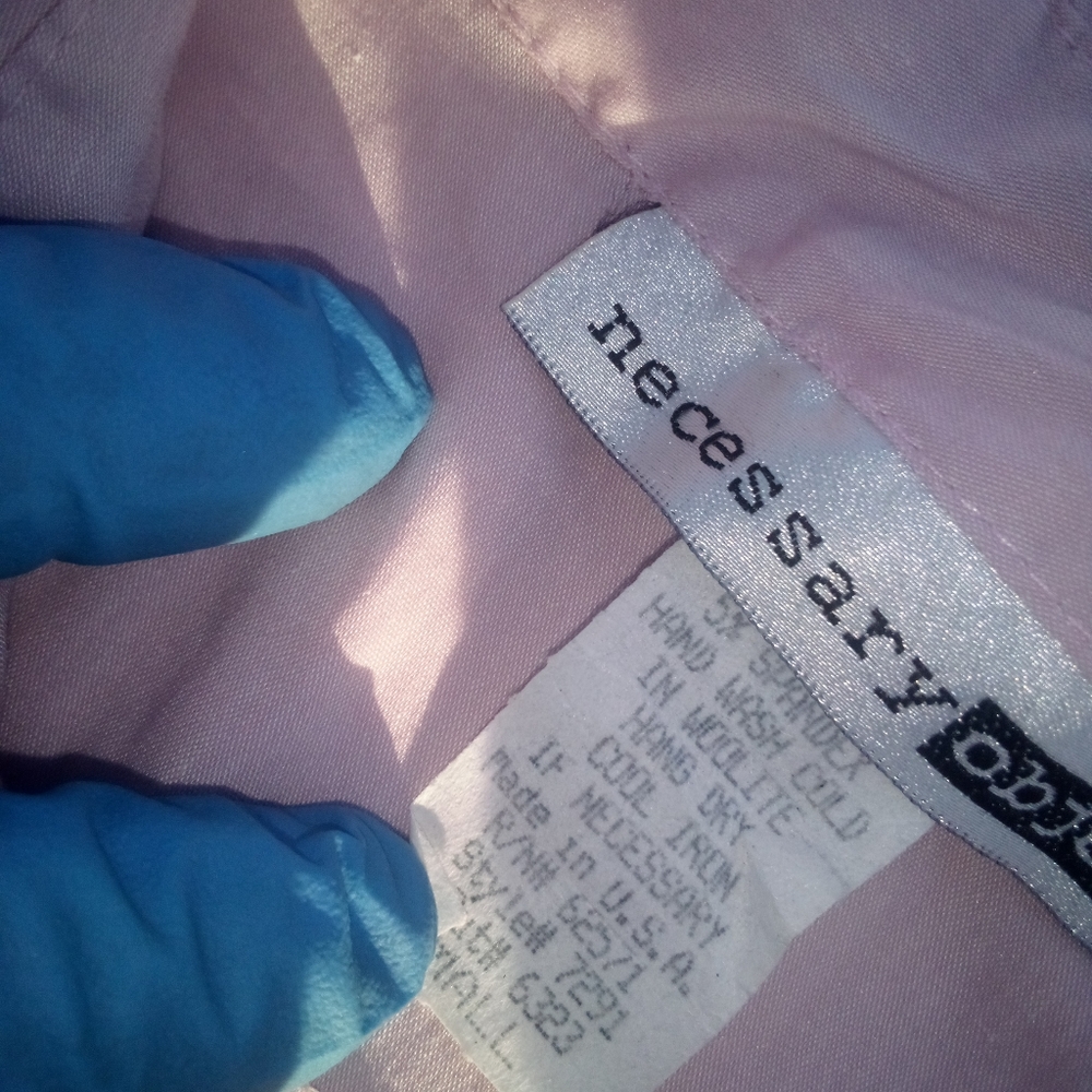 Pink button down - Picture 4 of 4